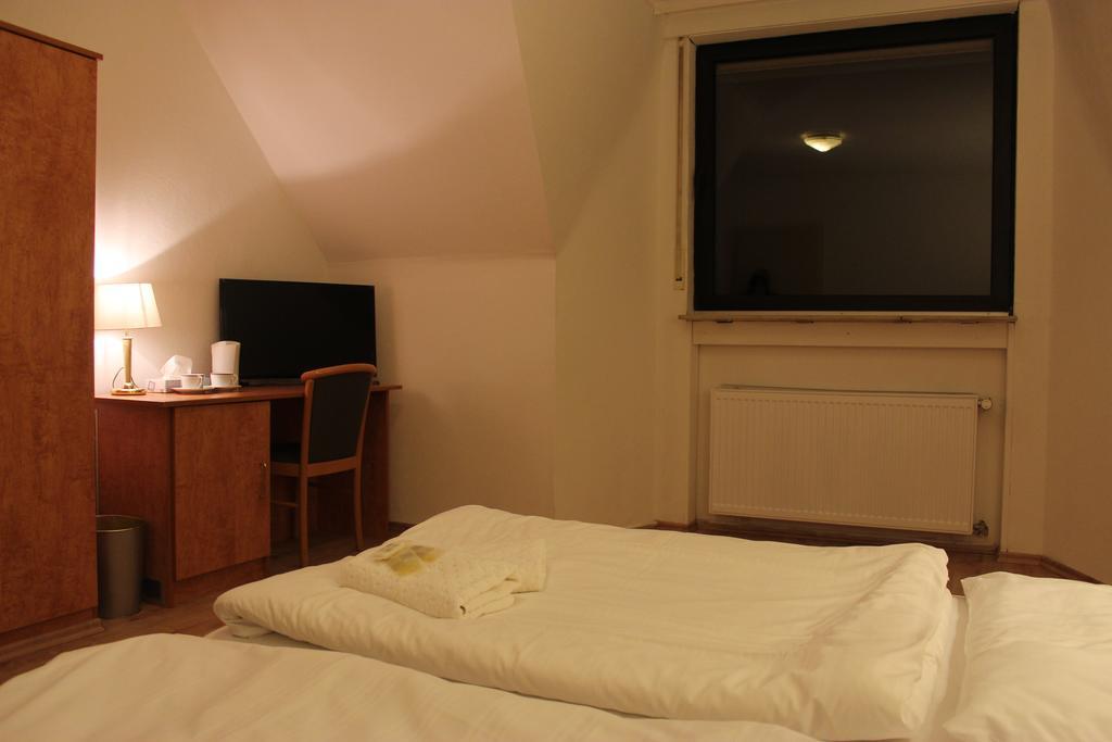 Hotel Gaya Bad Soden am Taunus Chambre photo