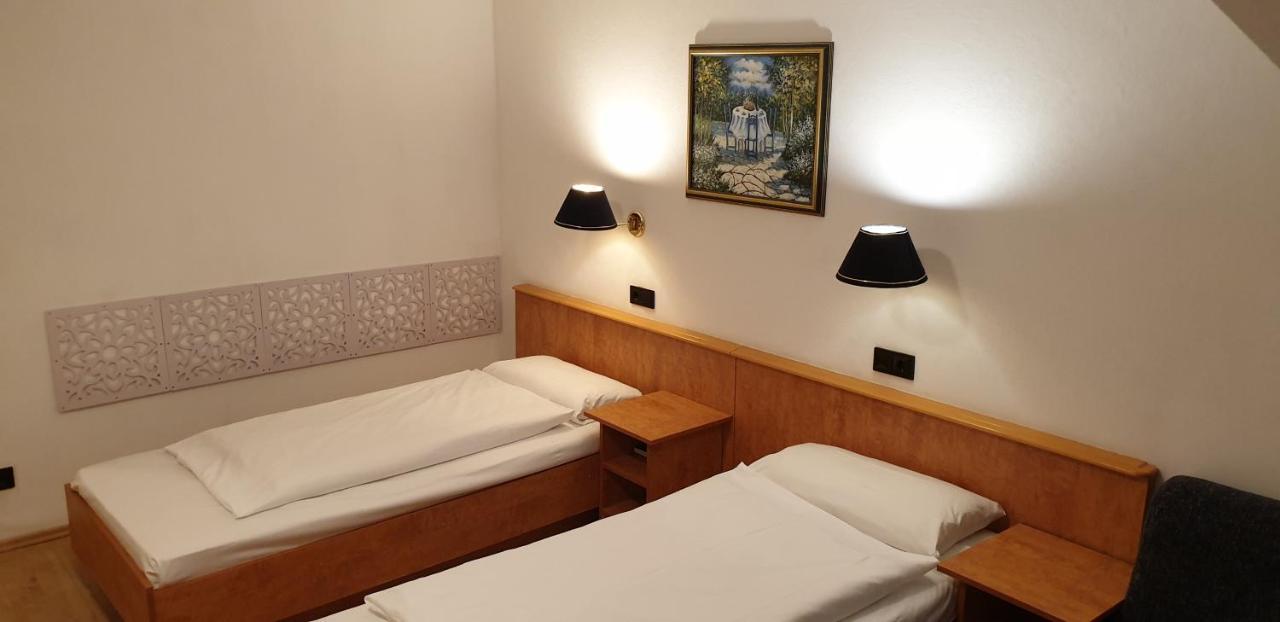Hotel Gaya Bad Soden am Taunus Extérieur photo